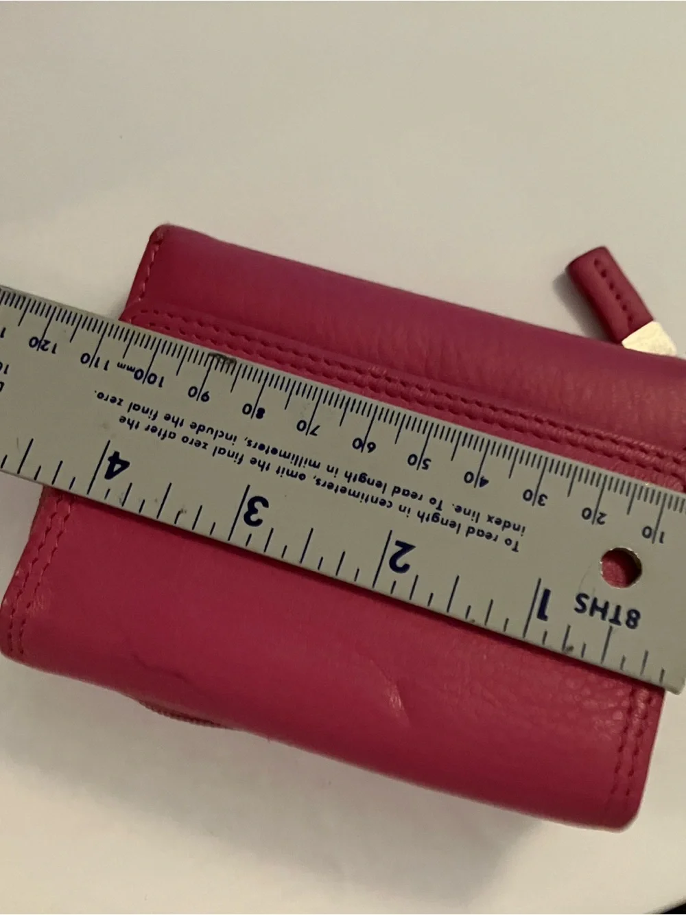 Rolfs Pink Vintage Leather Wallet with Zip Compartment